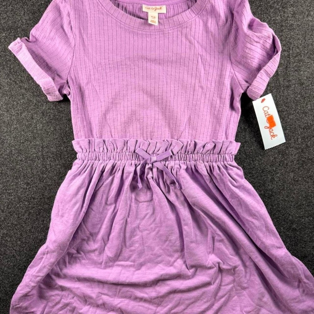 Cat&Jack purple girls dress with pockets size 8